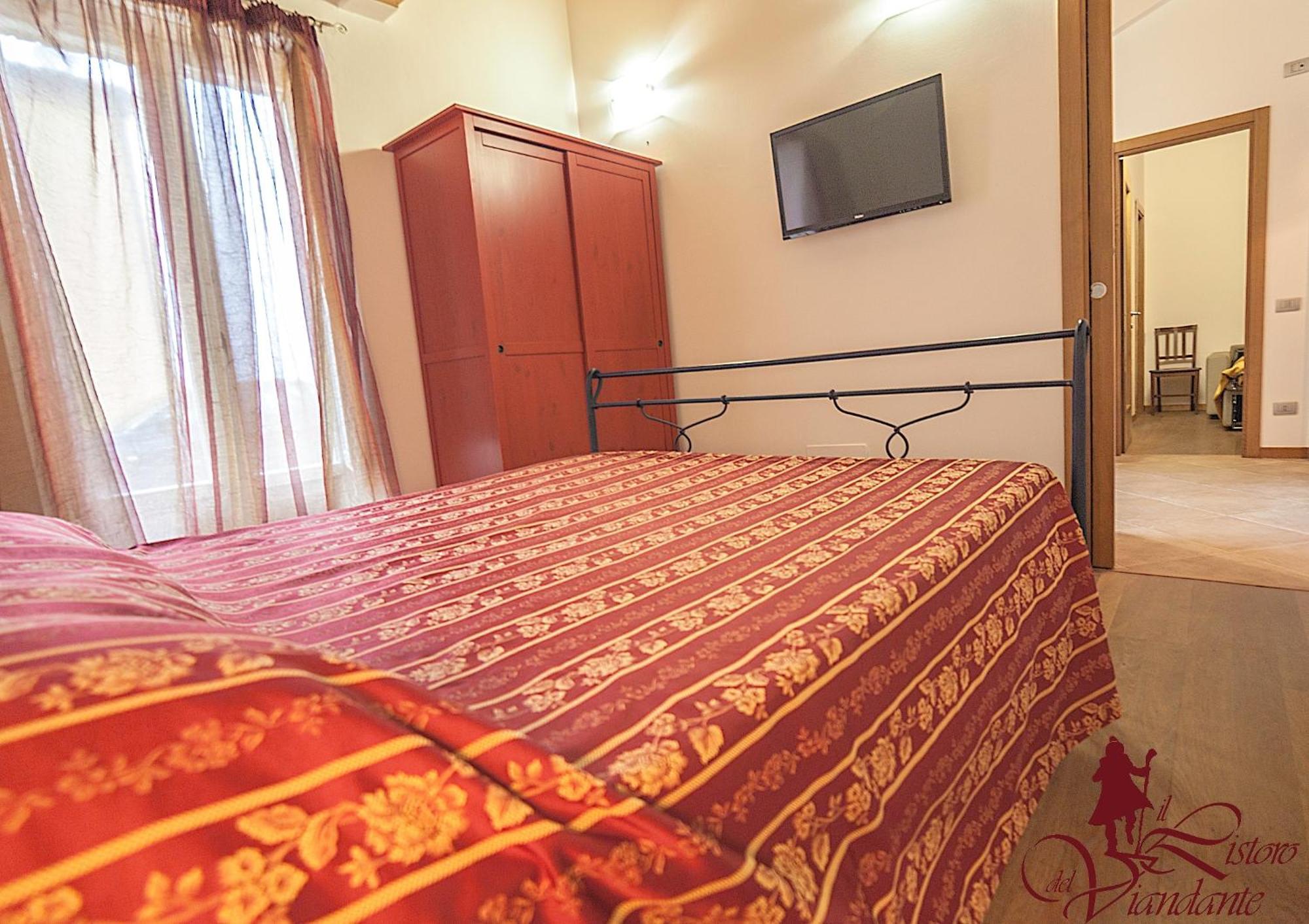 Il Ristoro Del Viandante Hotell Offagna Rum bild